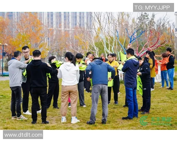 飞盘焦点:深入分析杭州飞盘队员的个人能力与团队协作技巧